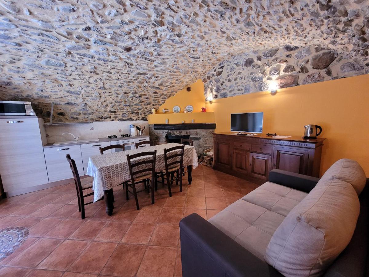 La Casa Sull' Altopiano Mountain Lake Iseo Hospitality Bossico Екстериор снимка