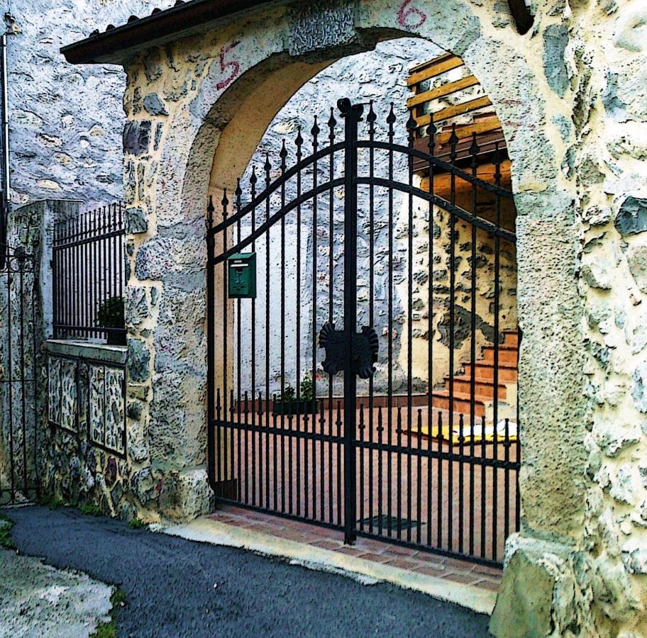 La Casa Sull' Altopiano Mountain Lake Iseo Hospitality Bossico Екстериор снимка
